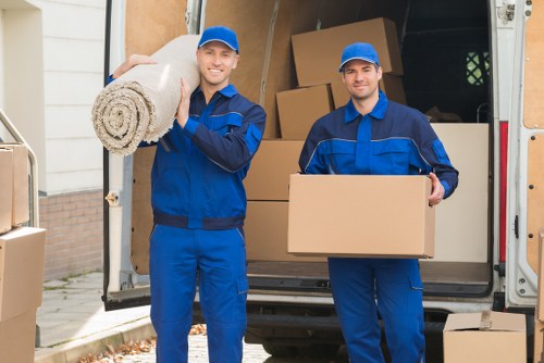Removal van service in Upper Norwood for local house and flat moves